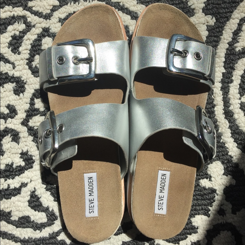 Steve Madden silver sandals